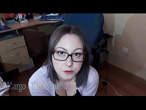 ❤️ Kynþokkafull stelpa með gleraugu sýgur dildó djúpt á myndavélinni ❌ Harð klám hjá okkur is.marketapp.top ❤