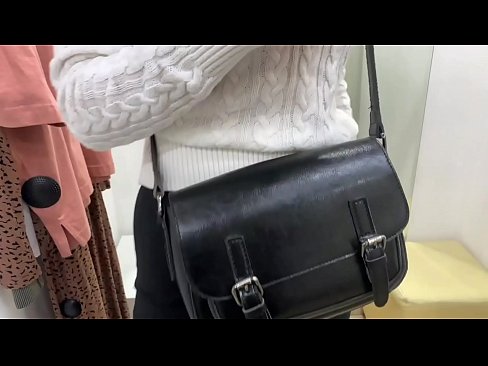 ❤️ Almenn sjálfsfróun ungrar tíkar FeralBerry með dildó í mátunarklefa ❌ Harð klám hjá okkur is.marketapp.top ❤